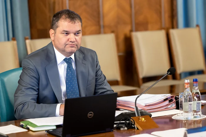 ---------Ministrul-Dezvoltrii-Cseke-Attila-confirm-restructurrile-masive-din-administraia-public-Reducem-cu-20-numrul-de-posturi-Pachetul-intr-n-Parlament-chiar-de-luna-aceasta