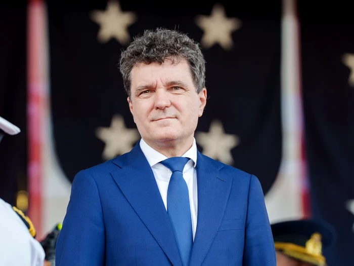 ---------Nicuor-Dan-anun-cnd-se-ntlnete-cu-Trump-n-SUA-Oana-oiu-merge-la-Chicago-n-septembrie-pentru-a-pregti-vizita