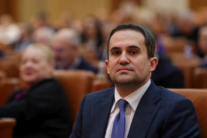 ---------Noul-sistem-de-tarifare-TollRo-a-fost-amnat-Aplicarea-noilor-tarife-rutiere-reprogramat-pentru-1-iulie-2026