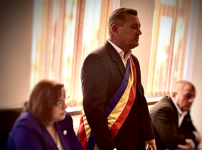 ---------Primar-PSD-din-Telorman-sub-control-judiciar-pentru-luare-de-mit-A-deturnat-fonduri-din-Programul-Anghel-Saligny