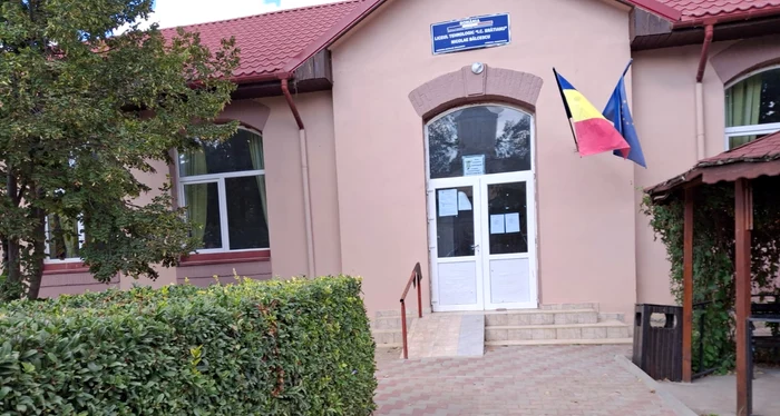 ---------Drama-copiilor-din-Constana-care-nc-nu-tiu-unde-vor-merge-n-clasa-a-IX-a-