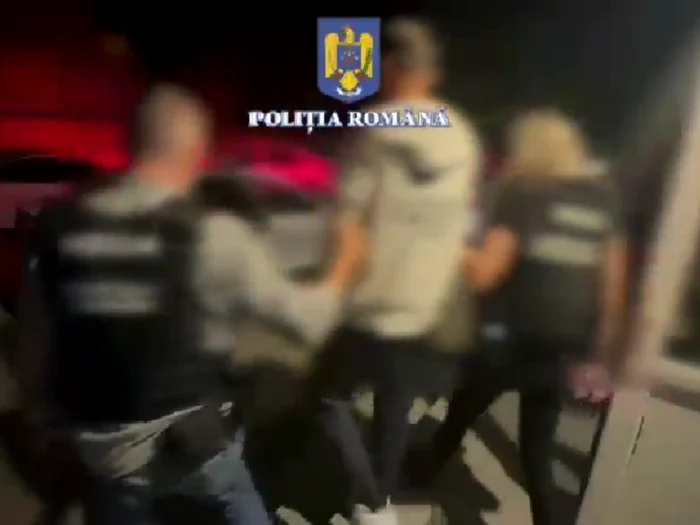 Video----------Cinci-brbai-reinui-dup-un-conflict-violent-ntr-un-ora-din-Hunedoara