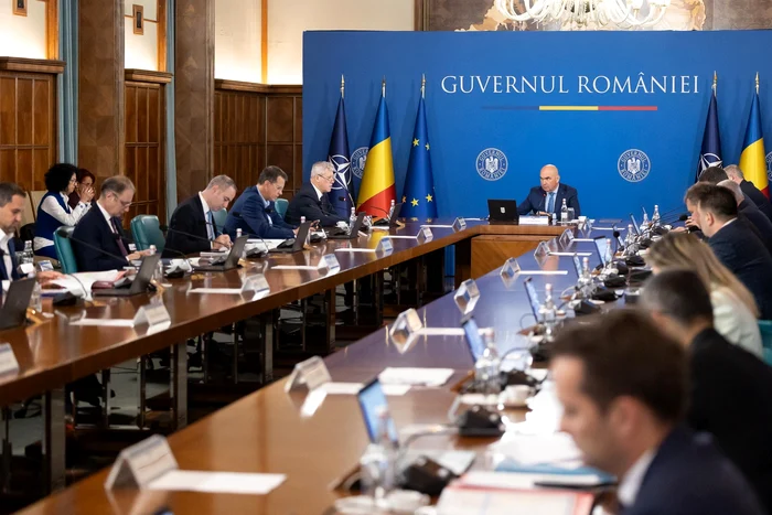 ---------Agenda-edinei-Guvernului-Bolojan-din-2-octombrie-proiecte-de-acte-normative-pentru-aprare-infrastructur-i-mediu
