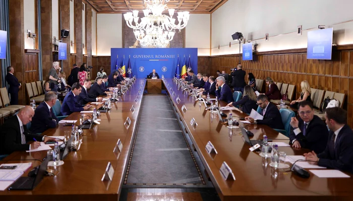 ---------Alegeri-pariale-n-decembrie-Guvernul-stabilete-joi-data-i-calendarul-votului