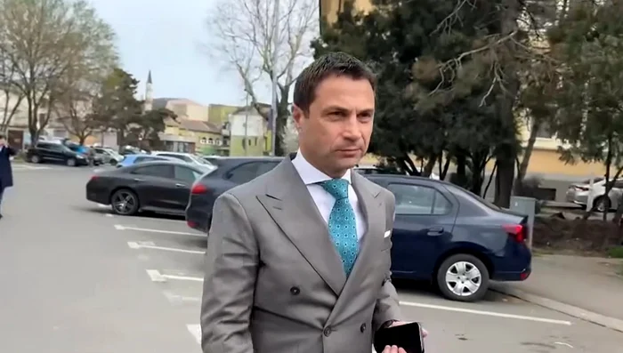 ---------Arest-la-domiciliu-pentru-primarul-suspendat-al-Mangaliei