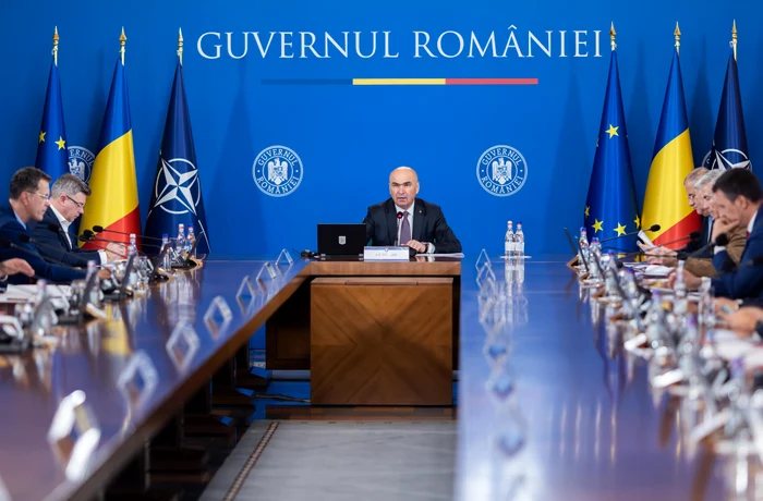 ---------Bolojan-discuii-privind-proiectele-de-investiii-i-eventuale-ajustri-legislative-pentru-programul-SAFE