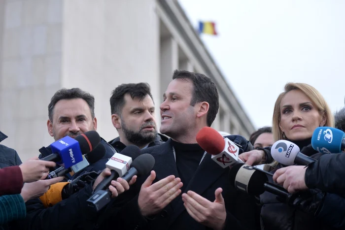 ---------Ce-spune-Robert-Negoi-despre-Gabriela-Firea-ca-potenial-candidat-PSD-la-Primria-Capitalei-n-locul-lui-Blu-O-figur-foarte-bun-n-Parlamentul-European-