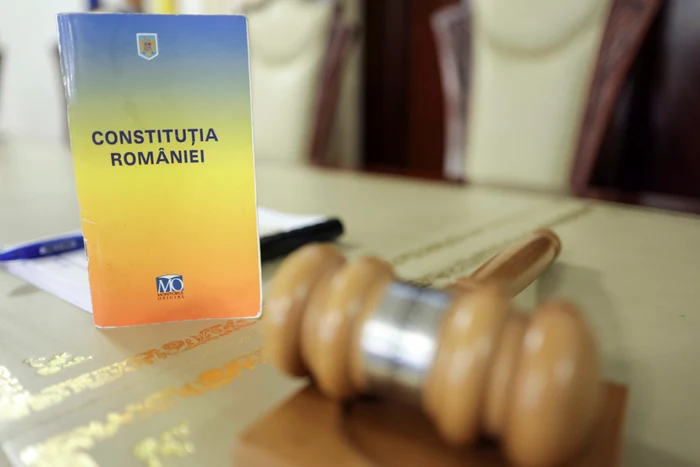 ---------Decizia-CCR-privind-pensiile-magistrailor-nate-controverse-De-ce-i-cum-s-ar-putea-schimba-regulile