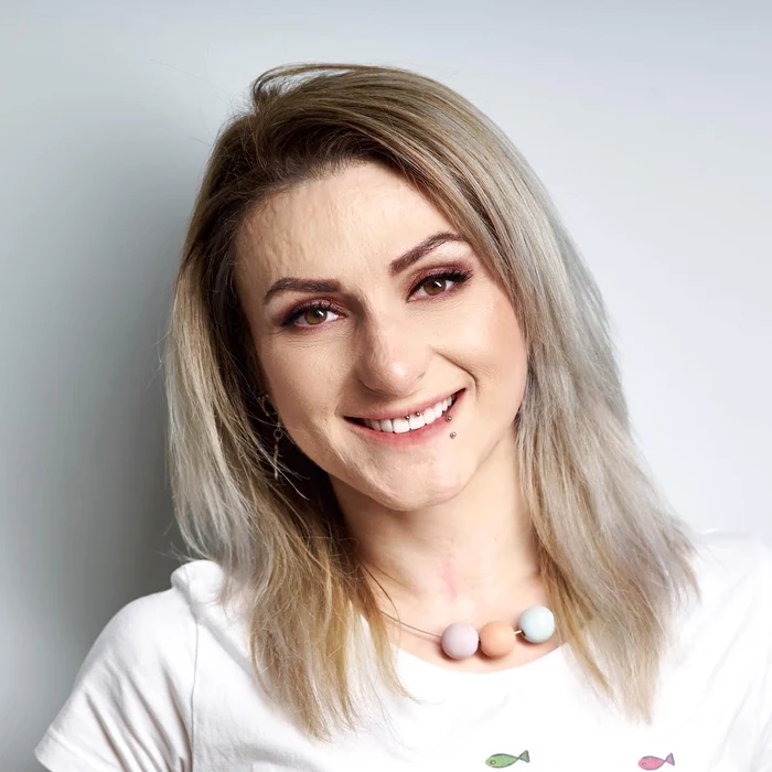 Exclusiv----------10-ani-de-la-Colectiv-Supravieuitoarea-Adina-Saru-Apostol-acuz-statul-romn-Au-murit-atia-tineri-mi-am-pierdut-pielea-la-propriu-i-nimic-nu-se-ntmpl-nimic-nu-se-mic