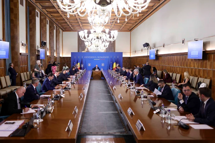 ---------Guvernul-are-pe-mas-proiectul-privind-investiiile-n-industria-de-aprare-Romnia-beneficiaz-de-o-finanare-de-16-miliarde-de-euro-prin-programul-SAFE