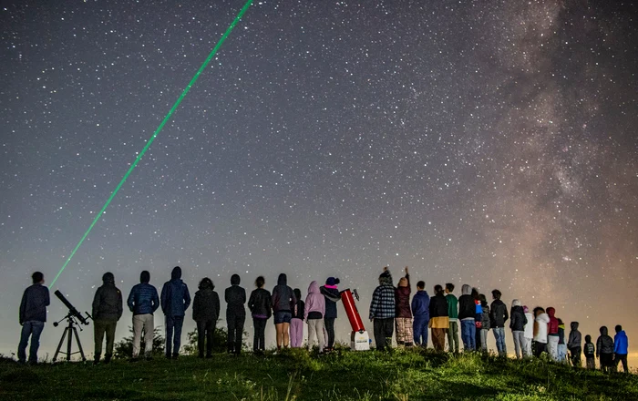 ---------Magia-Orionidelor-2025-Cum-s-i-formulezi-dorinele-sub-ploaia-de-stele-Semnificaia-momentului