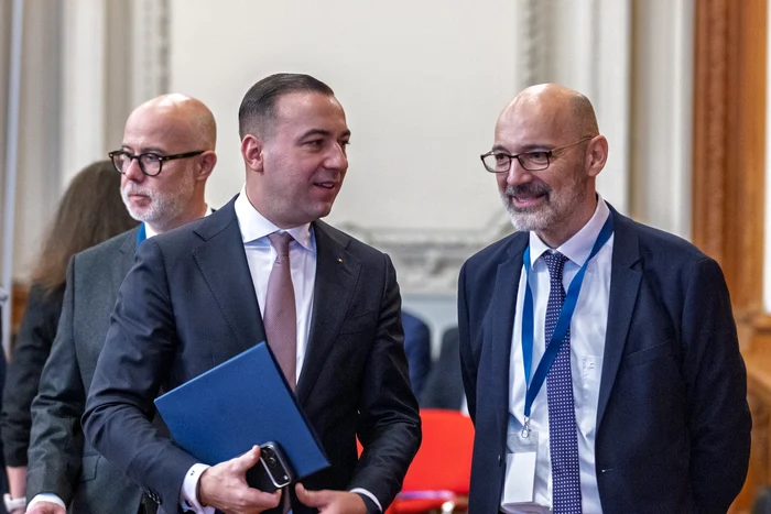 ---------Ministrul-Bogdan-Ivan-cere-soluii-pentru-scderea-preului-la-energie-n-Europa-Central-i-de-Sud-Est