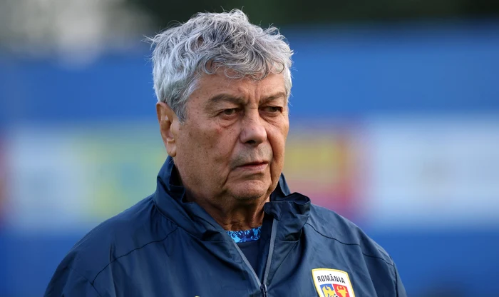 ---------Mircea-Lucescu-se-simte-ruinat-de-salariul-pe-care-l-are-la-naionala-Romniei-E-umilitor