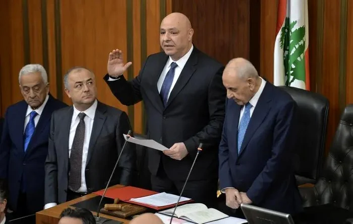 ---------Preedintele-Libanului-a-comandat-armatei-s-riposteze-la-incursiunile-israeliene-dup-un-raid-la-frontier-Hezbollah-salut-ordinul