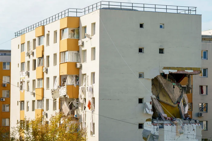 ---------Se-menin-restricii-de-circulaie-n-zona-afectat-de-explozia-din-Rahova-Poliia-continu-operaiunile-de-intervenie-i-sprijin