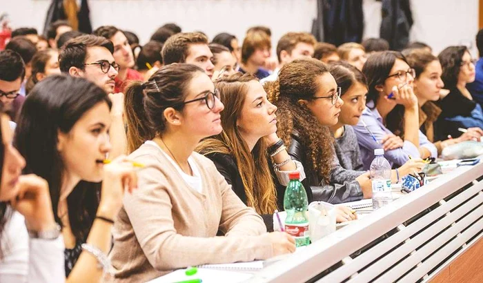 ---------Tax-de-transfer-de-zeci-de-mii-de-euro-considerat-abuziv-o-student-din-Constana-a-ctigat-procesul-mpotriva-universitii