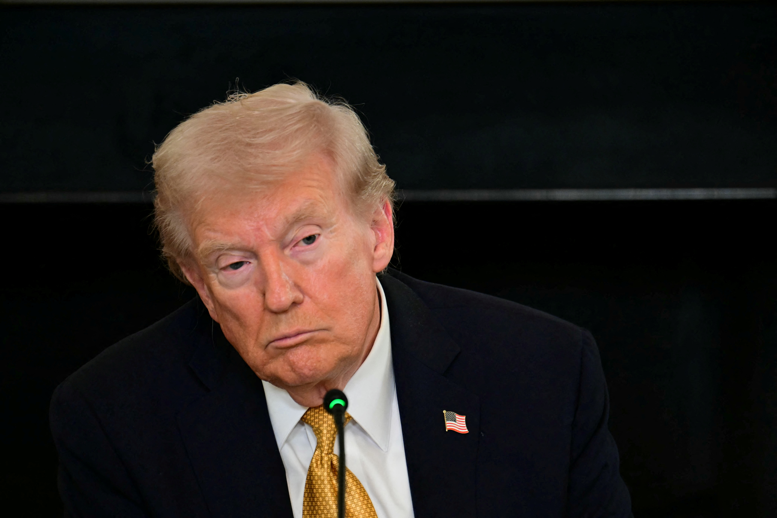 ---------Trump-anun-c-a-fost-supus-unei-examinri-RMN-A-fost-perfect