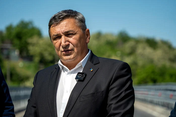 ---------Un-primar-din-Arge-ameninat-cu-moartea-pe-Facebook-Judectorii-au-emis-ordin-de-protecie-Va-plti-cu-viaa-lui