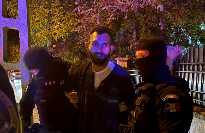 Video----------Brbatul-care-a-evadat-joi-seara-de-sub-nasul-poliitilor-a-fost-prins-El-urma-s-fie-extrdat-n-Italia-pentru-jaf-armat