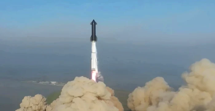 Video----------Racheta-Starship-testat-cu-succes-SpaceX-pregtete-versiunea-pentru-misiuni-pe-Lun-i-Marte