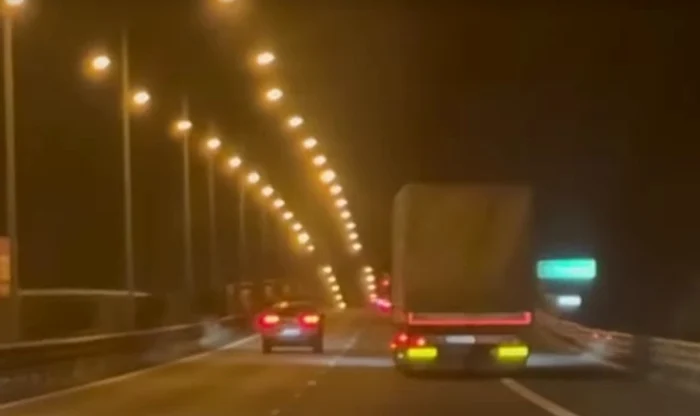Video----------Un-ofer-de-TIR-conducea-beat-cri-pe-autostrada-A1-A-fost-reinut-dup-ce-un-alt-conductor-auto-a-anunat-poliia