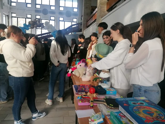 ---------Afeciunea-sever-care-amenin-adolescenii-O-familie-s-a-trezit-brusc-ntr-o-situaie-disperat-Cea-mai-rapid-evoluie-pe-care-am-vzut-o