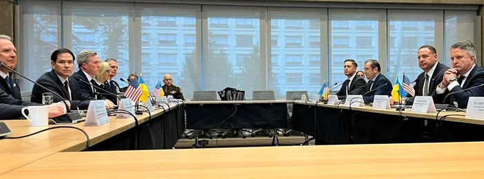 Analiz----------De-ce-a-acceptat-Zelenski-s-negocieze-planul-de-pace-VitkoffDmitriev