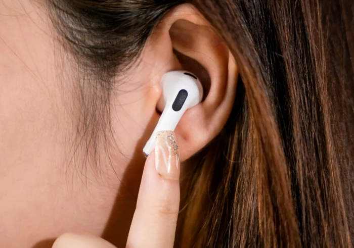 ---------Apple-introduce-n-decembrie-funcia-sa-de-traducere-live-pentru-ctile-AirPods