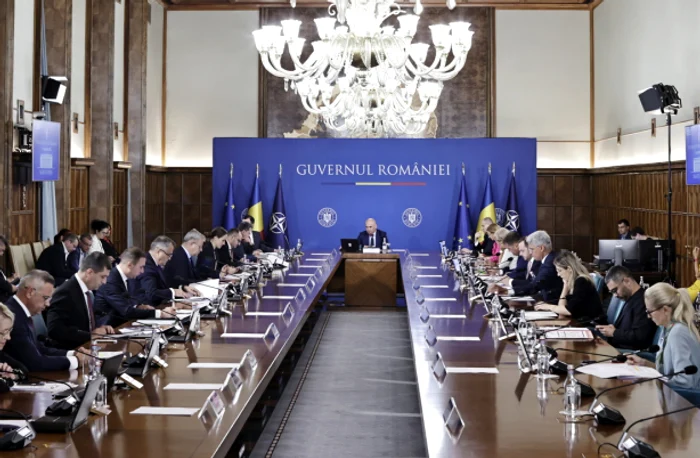 ---------BNS-l-contrazice-pe-Ilie-Bolojan-Msurile-luate-nu-au-dus-la-redresarea-economiei-ci-la-perturbarea-ei