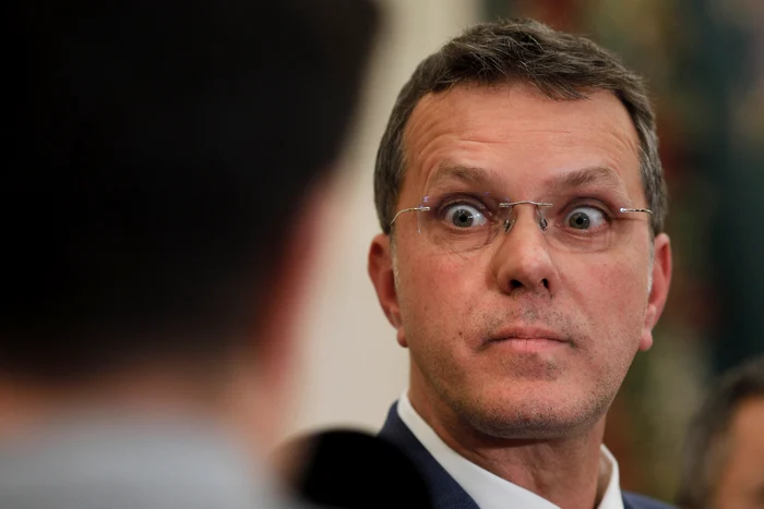 Breaking----------Ionu-Moteanu-a-demisionat-de-la-Ministerul-Aprrii-Reacia-premierului-Bolojan-cine-va-asigura-interimatul