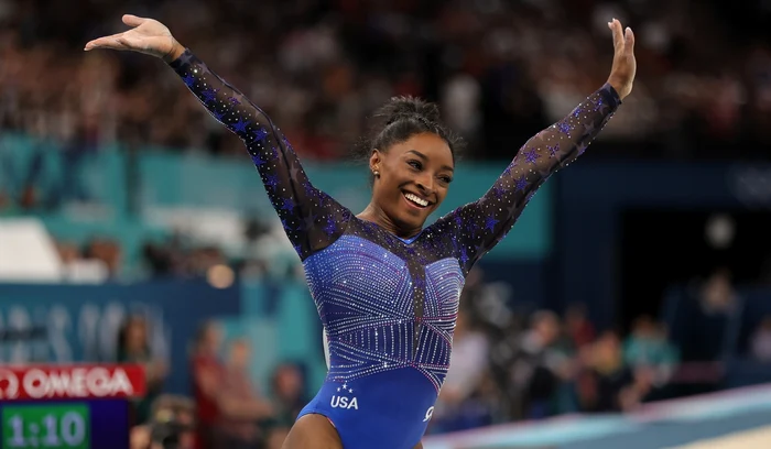 ---------Ce-a-determinat-o-pe-Simone-Biles-s-apeleze-la-bisturiu-Trei-intervenii-estetice-pentru-cea-mai-premiat-gimnast-din-lume-N-ai-ghici-dou-dintre-operaii