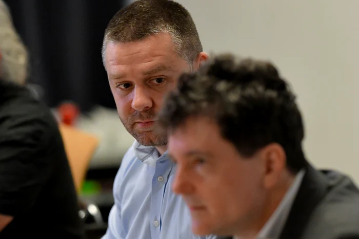 ---------Ciucu-Vorbim-att-de-mult-de-Nicuor-Dan-n-aceast-campanie-de-ni-s-a-luat