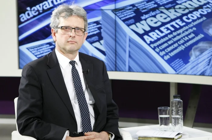 ---------Economistul-ef-al-BNR-Trebuie-s-ne-asigurm-autosuficiena-n-energie-i-alimente-De-ce-pensiile-nu-trebuie-s-creasc-mai-rapid-dect-salariile