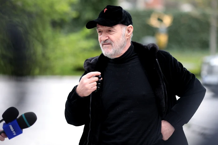 ---------Gigi-Becali-s-a-hotrt-n-privina-cpitanului-FCSB-A-dat-de-pmnt-cu-Olaru-dup-remiza-cu-Petrolul-Nu-mai-este-fotbalist