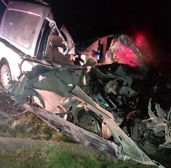 ---------Impact-violent-ntre-o-main-i-un-tren-la-Suceava-Dou-persoane-au-fost-rnite