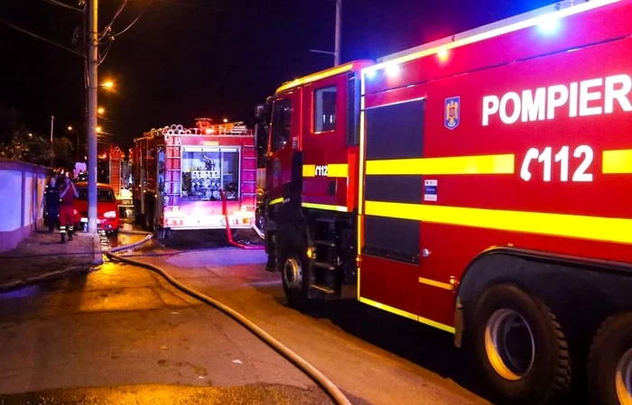 ---------Incendiu-la-o-instalaie-din-portul-Constana-Alimentarea-cu-energie-electric-a-fost-oprit