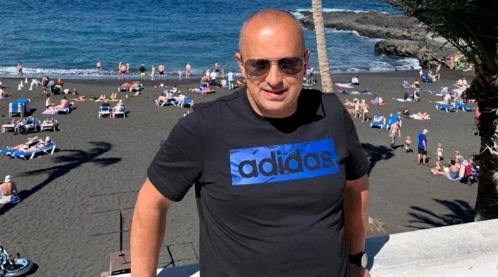 ---------Incident-ocant-la-un-meci-de-juniori-U17-Tatl-unui-juctor-al-Craiovei-btut-de-prinii-rapiditi-i-tot-njura-pe-copii