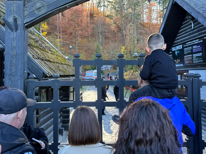 ---------Incident-tragic-la-Castelul-Bran-un-turist-italian-a-murit-dup-ce-a-suferit-un-infarct