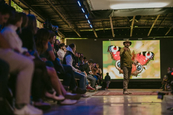 Interviu----------Exploratorul-Tristan-Gooley-despre-cum-s-te-orientezi-fr-GPS-i-s-vezi-lumea-cu-ali-ochi-Creierul-are-nevoie-de-micare-dar-nu-trebuie-s-alerge-un-maraton-n-fiecare-zi