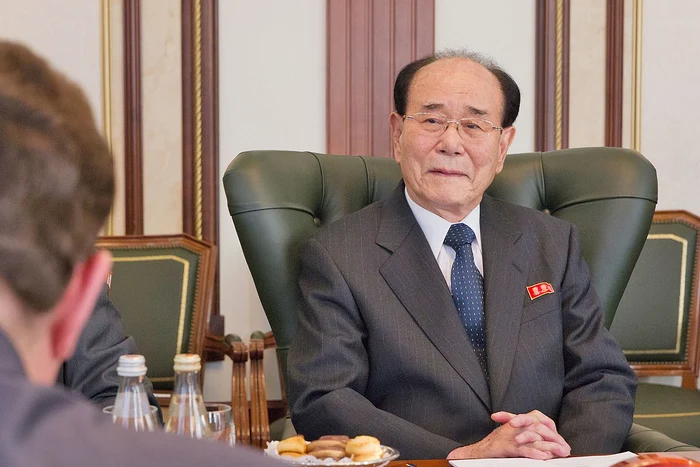 ---------Kim-Yong-Nam-fostul-ef-onorific-al-Coreei-de-Nord-a-murit-la-97-de-ani