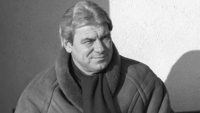 ---------Lecia-de-noblee-a-lui-Emerich-Ienei-omul-care-a-dus-Steaua-pe-acoperiul-Europei