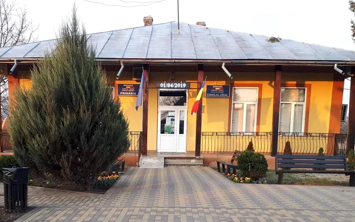 ---------Mai-muli-funcionari-publici-dintr-o-comun-din-Neam-reinui-de-DNA-Sunt-acuzai-de-luare-de-mit-i-abuz-n-serviciu