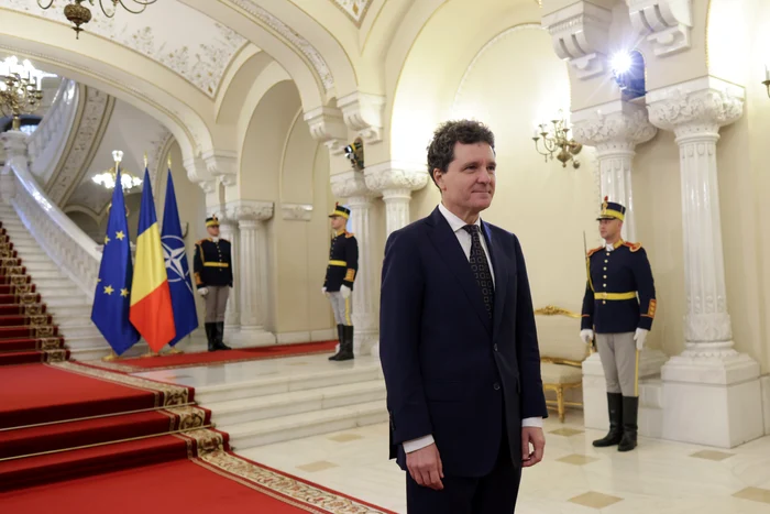 ---------Nicuor-Dan-de-Ziua-Veteranilor-din-Teatrele-de-Operaii-Faptul-c-ara-noastr-este-un-stat-independent-i-suveran-se-datoreaz-sacrificiilor-ostailor-romni--