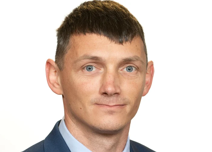 ---------Paul-Ciprian-Pintea-senatorul-care-i-a-falsificat-CV-ul-a-fost-iar-prins-conducnd-fr-permis-n-iunie-primise-o-condamnare