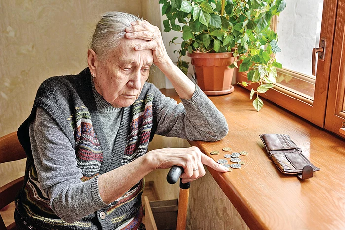 ---------Prezentrile-de-dispozitive-medicale-noua-capcan-pentru-vrstnici-Cum-s-a-trezit-o-femeie-de-70-de-ani-cu-un-credit-fcut-fr-acordul-ei