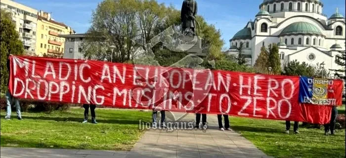 ---------Romni-btui-i-fcui-igani-n-Bosnia-Fostul-preedinte-Traian-Bsescu-a-srit-ca-ars-dup-incidentele-de-la-Zenica