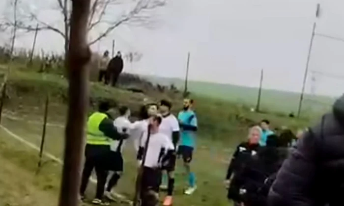 ---------Scandal-uria-n-fotbalul-romnesc-un-viceprimar-acuzat-de-lovirea-unui-juctor