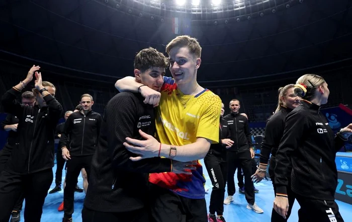 ---------Tenis-de-mas-Iulian-Chiri-aproape-de-medalie-la-dubu-mixt-la-Mondialele-de-juniori