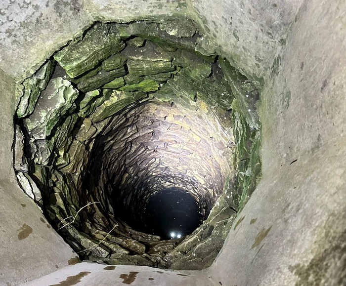 ---------Un-brbat-a-murit-dup-ce-a-czut-ntr-o-fntn-adnc-de-zece-metri-n-Teleorman