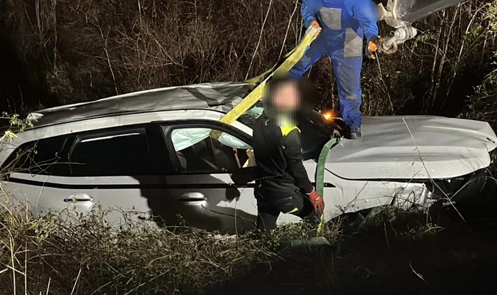 ---------Un-ofer-i-a-fcut-praf-BMW-ul-de-peste-100000-de-euro-la-cteva-minute-dup-ce-l-a-cumprat-s-a-rsturnat-ntre-Galai-i-Brila